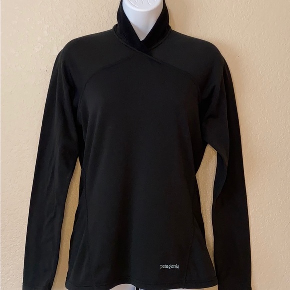 Patagonia Tops - Patagonia Capilene Black Turtleneck Baselayer Top